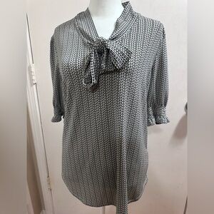 Adrianna Papell Monochrome Geometric Blouse